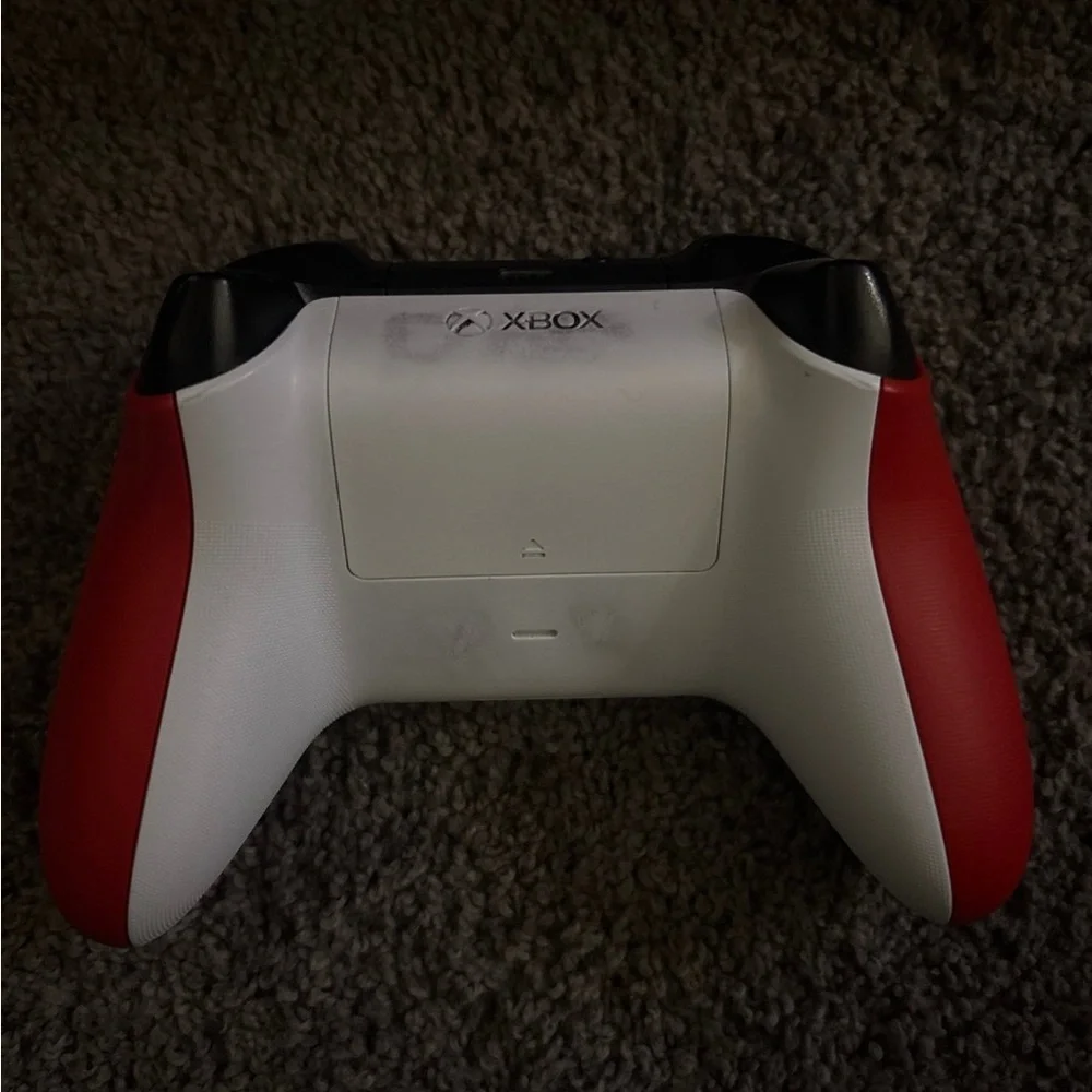 Xbox Wireless Controller - Red